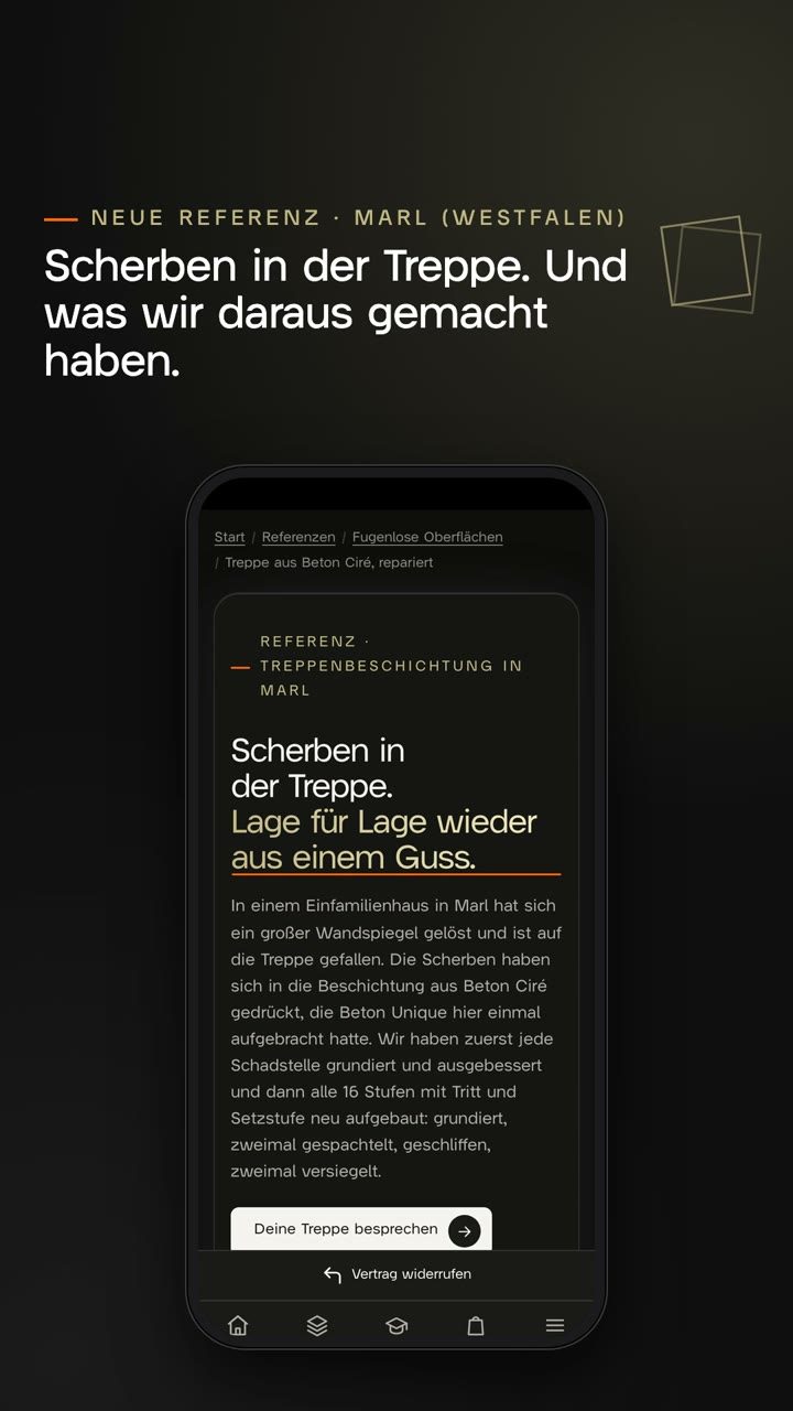 Hochkantvideo im rauMKult-Stil: ein Handy zeigt die Referenzseite der Treppe in Marl (Westfalen) und wird bedient, mit Scherben-Einstieg, Etikett zum Aufbau, Lagenbuch mit wachsender Stufen-Skizze, Vorher und Nachher, Verweil-Bühne und aufgeklappter Frage