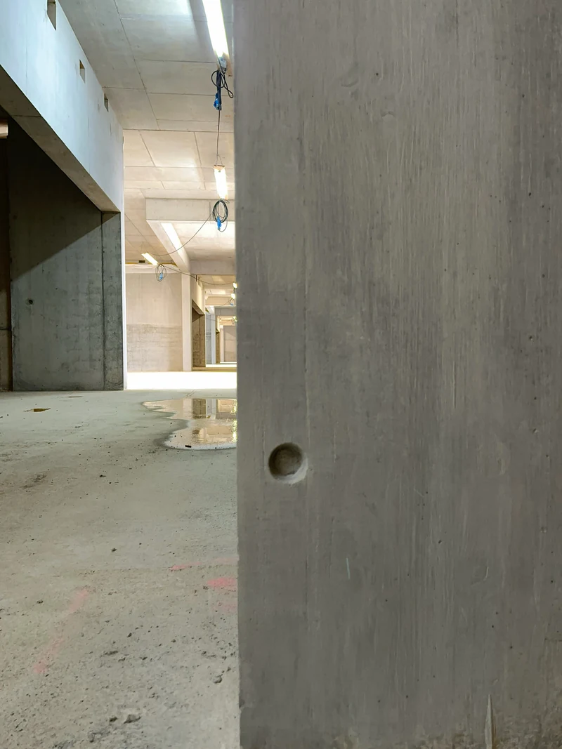 Derselbe Pfeiler zwei Tage später, Holzstruktur nachgebildet und der Ankerkonus neu modelliert